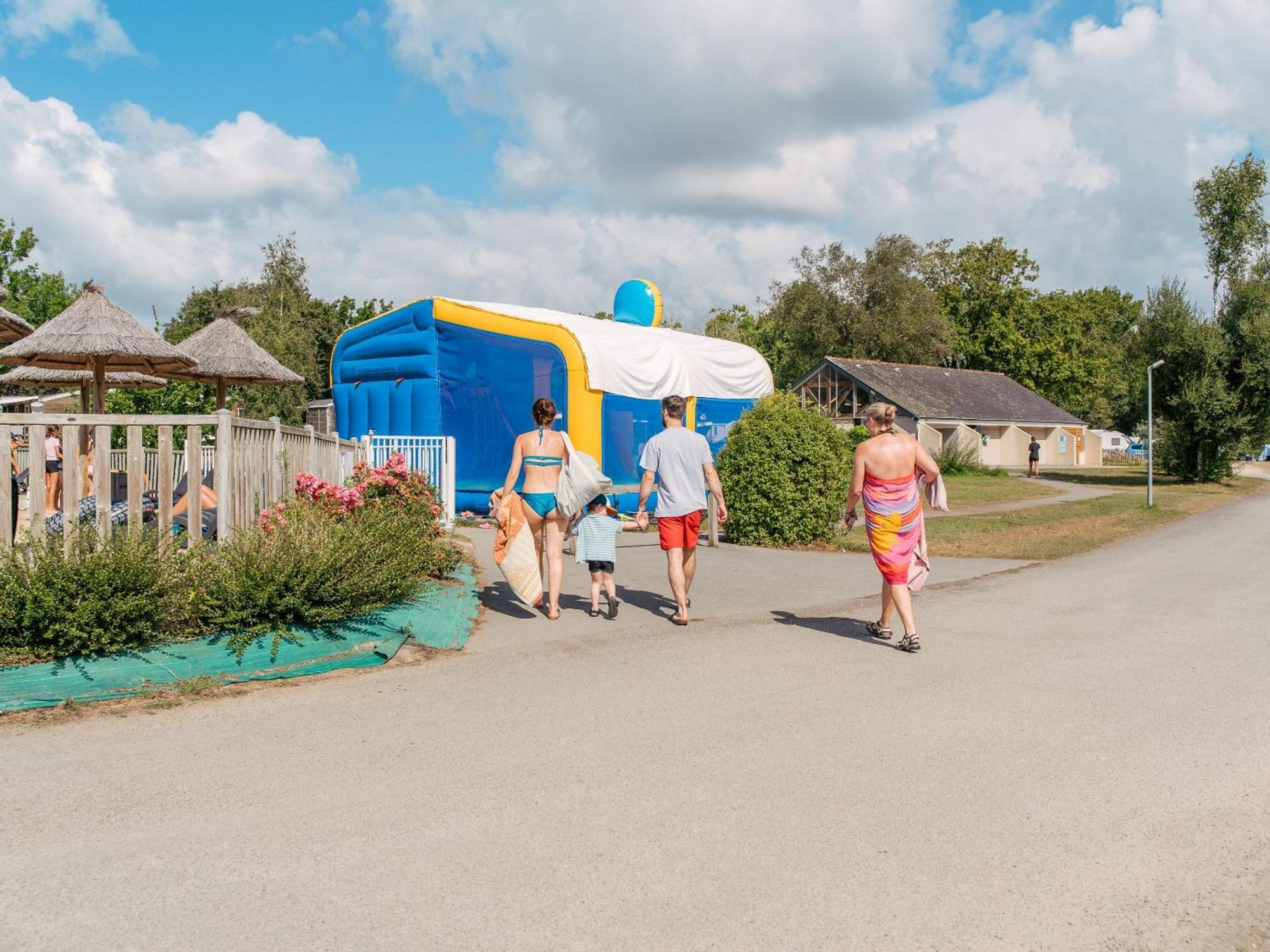 Camping Domaine Residentiel De Plein Air Le Vorlen